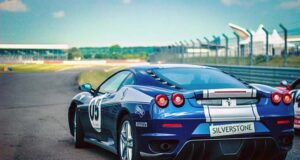 Rory Mcilroy just 4-putted for the second time in two days